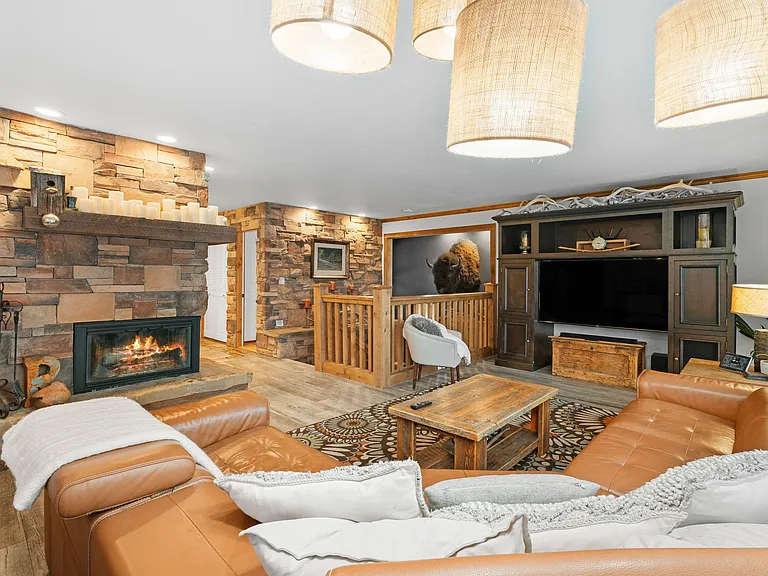 3045 Sourdough Rd — Photo 5