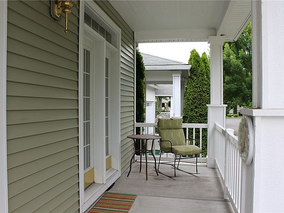 2nd image of 8437 14th Ave SE
