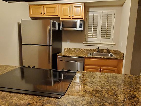 3rd image of 3805 Houma Blvd Unit B115