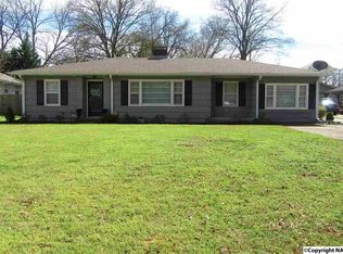 1405 12th St SE, Decatur, AL 35601