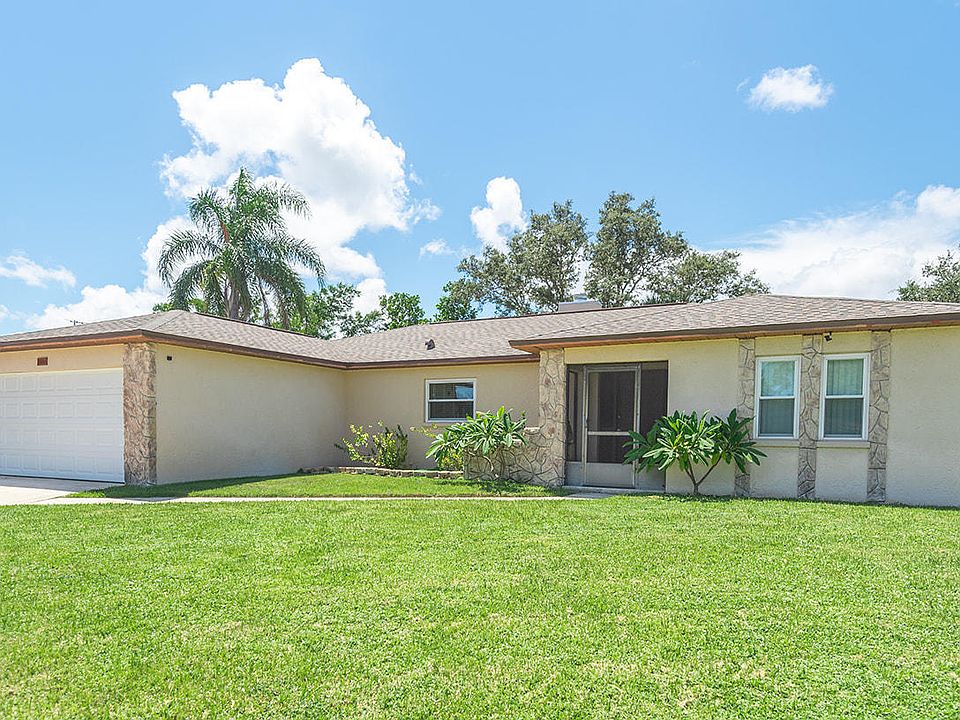 1st image of 1504 Autumn Woods Dr