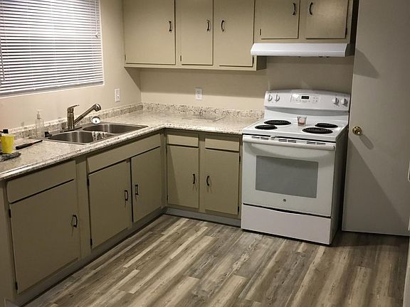 2nd image of 1801 Borton Ave #1801