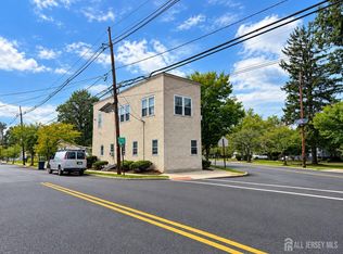 1842 W 5th St, Piscataway, NJ 08854
