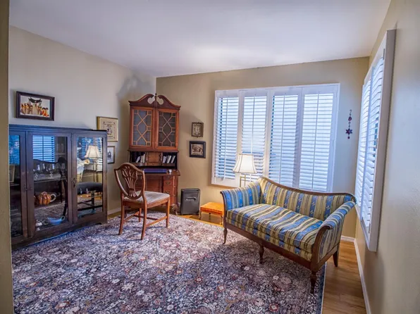 219 Hartnell Pl, Sacramento, CA 95825