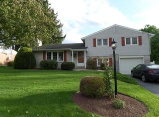 983 Daffodil Dr, Lebanon, PA 17042