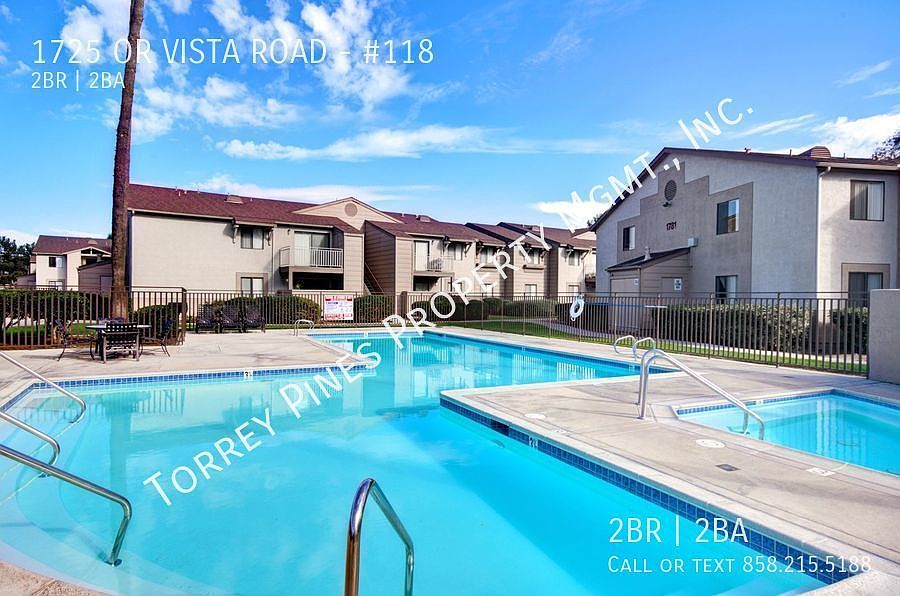2nd image of 1725 Vista Pl #118