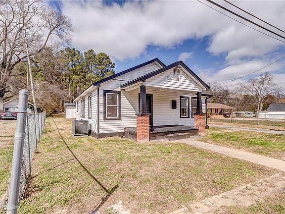 4th image of 1304 Cave Spring Rd SW