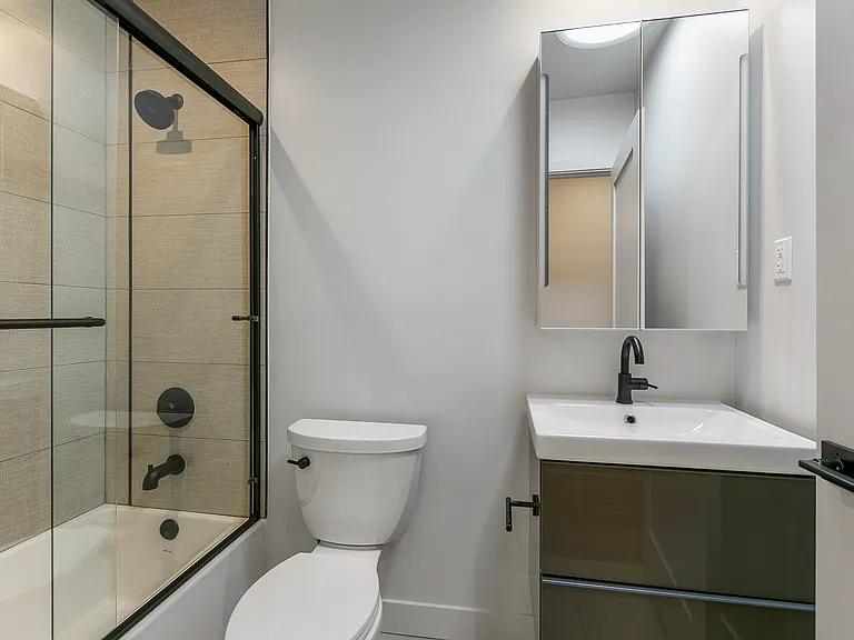 1237 Innes Ave #1/2 — Photo 9