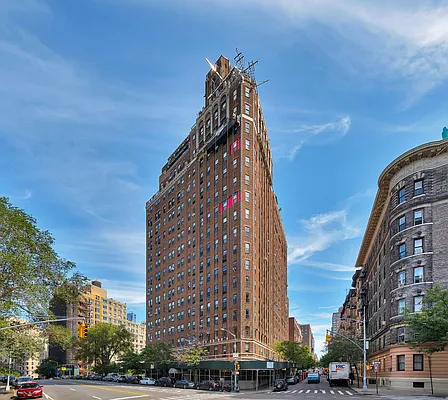 Sold by Douglas Elliman | media 17