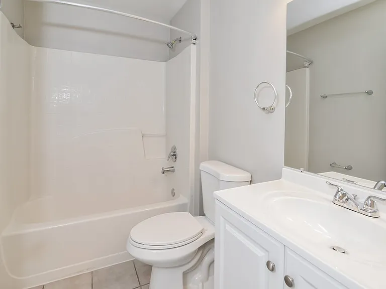 7666 Harbor Bend Cir — Photo 13