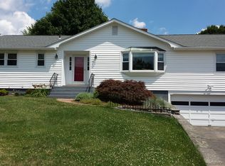 14 Grace Rd, South Windsor, CT 06074