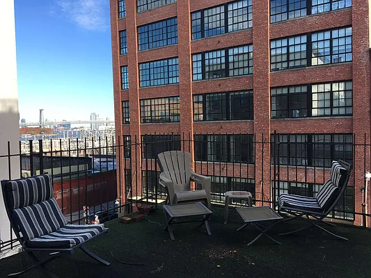 Rented by Cyberapts Management | media 34