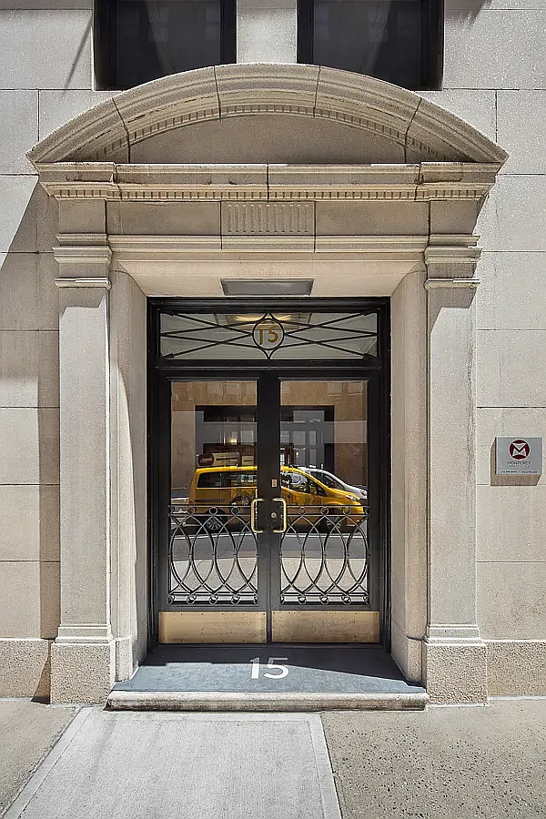 15 East 36th Street — Photo 2