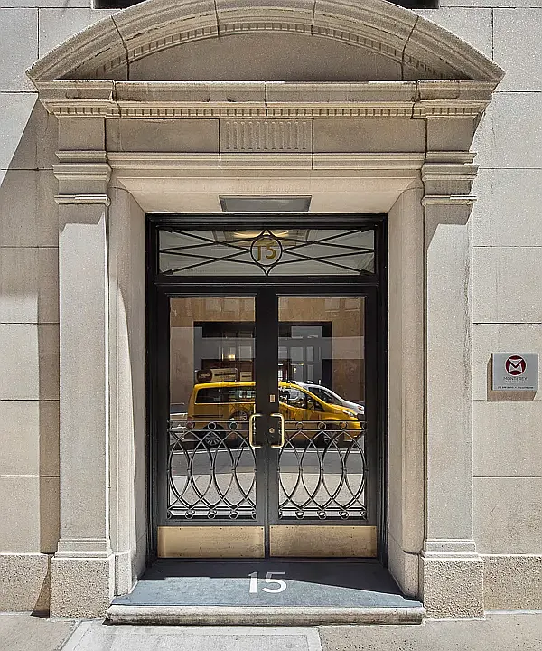 15 E 36th St #6B
