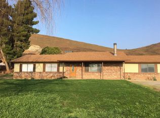 30092 Holdridge Dr, Porterville, CA 93257