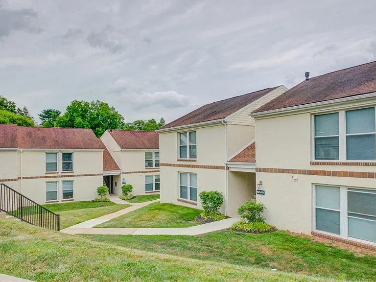 Willowbrook Apartment Homes — Photo 27