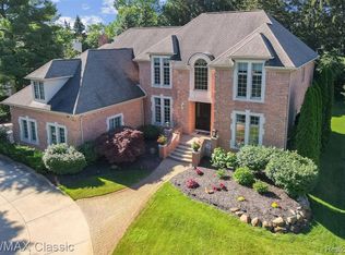 43455 Vero Ct, Northville, MI 48167