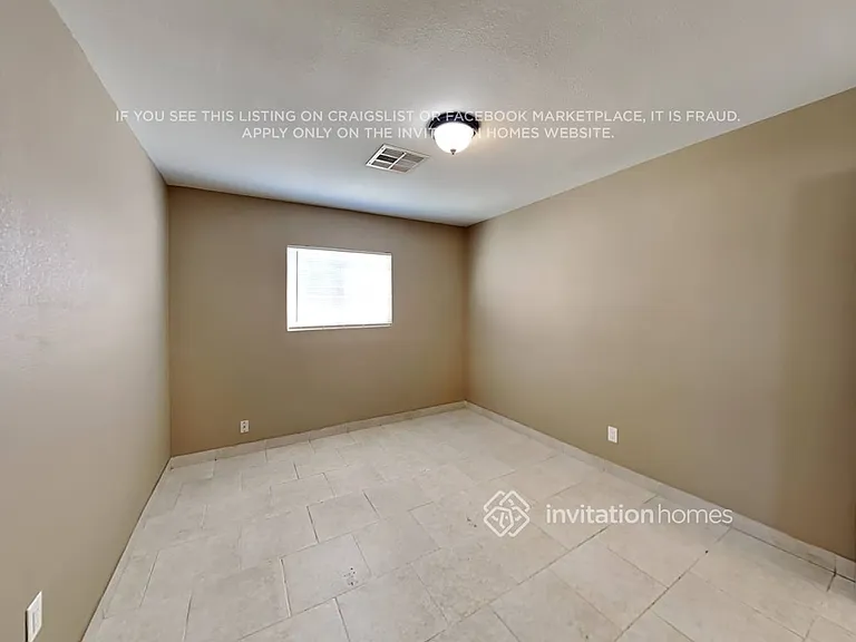 5047 W Tuckey Ln — Photo 8