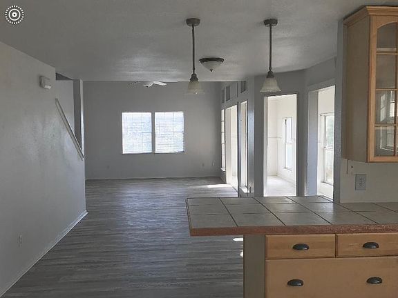 3rd image of 500 E Little Ponderosa Dr