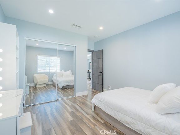 4th image of 6436 Day St