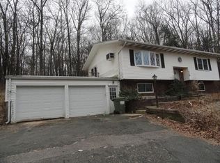 719 Southbridge Rd, Warren, MA 01083