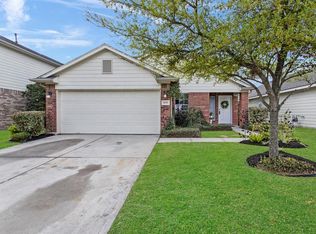 8555 Chaletford Dr, Houston, TX 77044