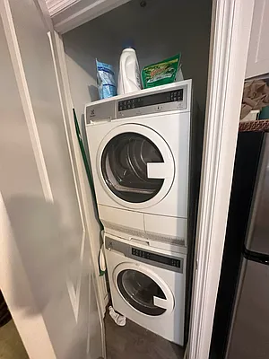 Rented by Corcoran | media 5