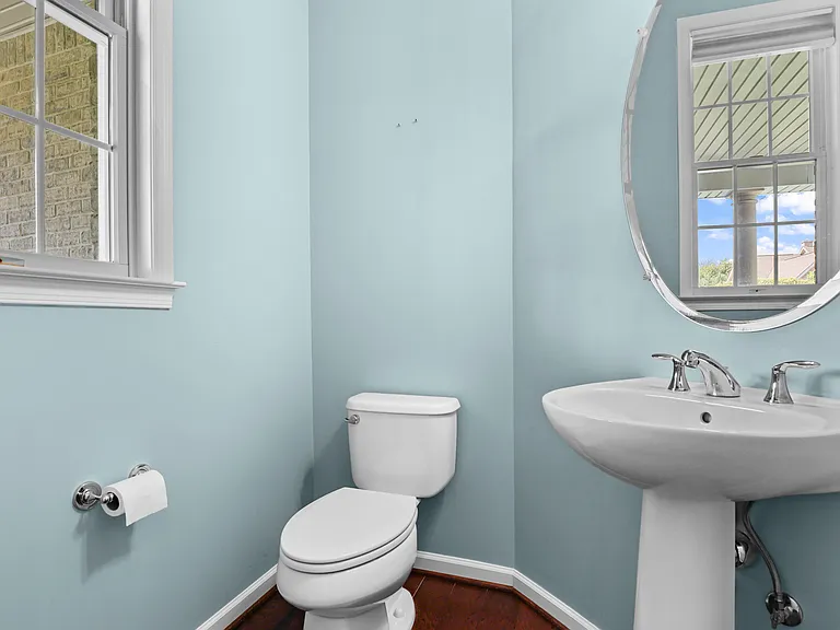 24303 Saybrook Ct — Photo 5