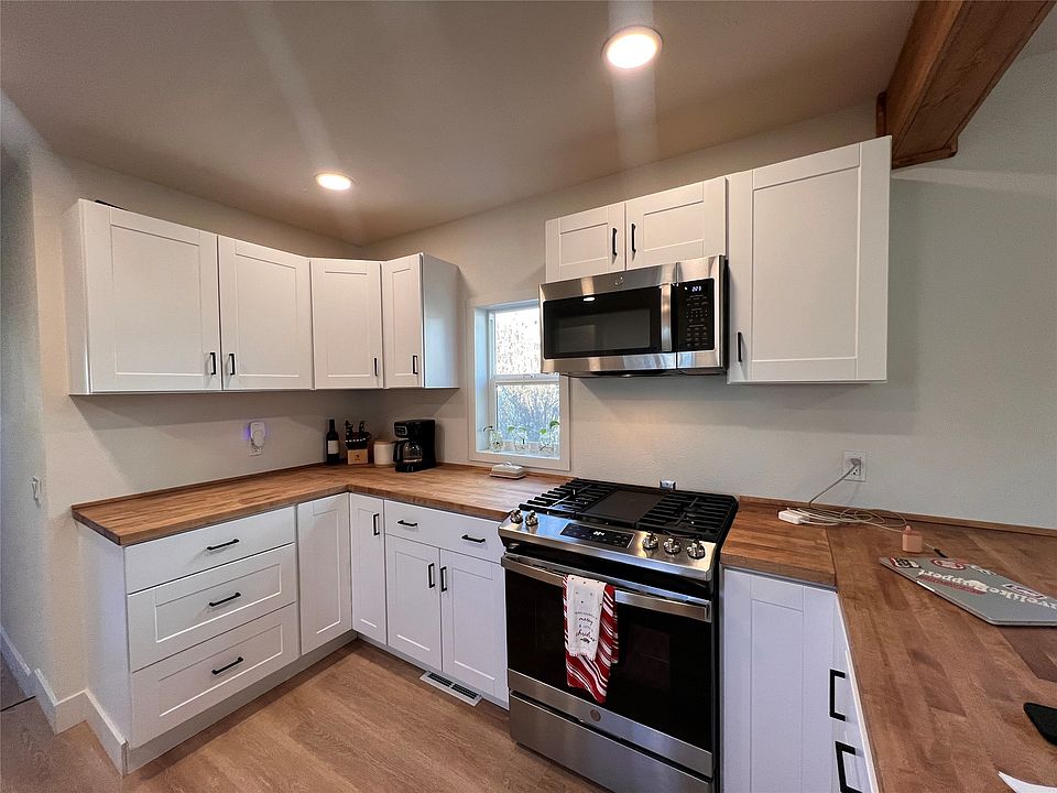 2nd image of 3615 4th Ave N