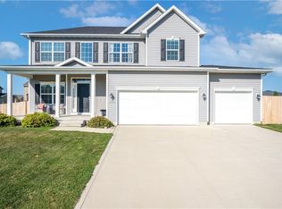 2330 SE Willowbrook Dr, Waukee, IA 50263