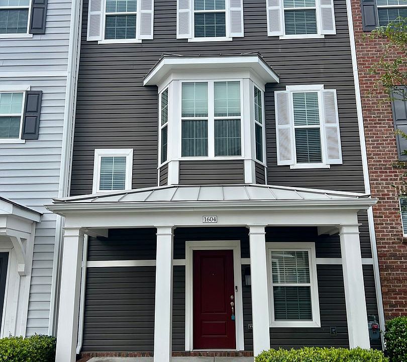 1st image of 1604 Perla Dr