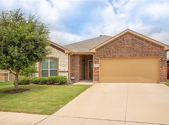 5th image of 1213 Doe Meadow Dr
