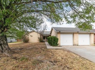 400 Yucca Dr APT B, Round Rock, TX 78681