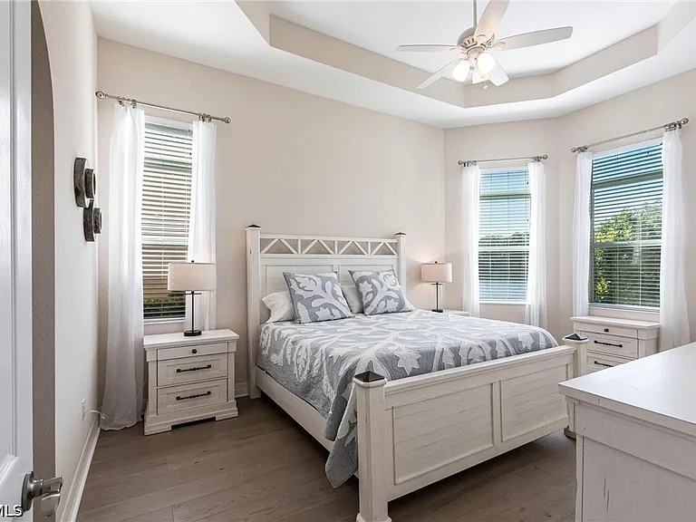13730 Willow Haven Ct — Photo 21