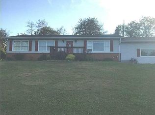 11733 Hatch Hill Rd, Meadville, PA 16335