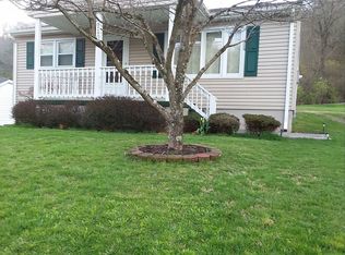 1106 W Main St, Saltville, VA 24370