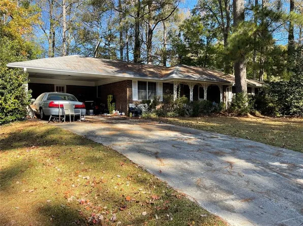 1550 Greenbrook Dr, Austell, GA 30168