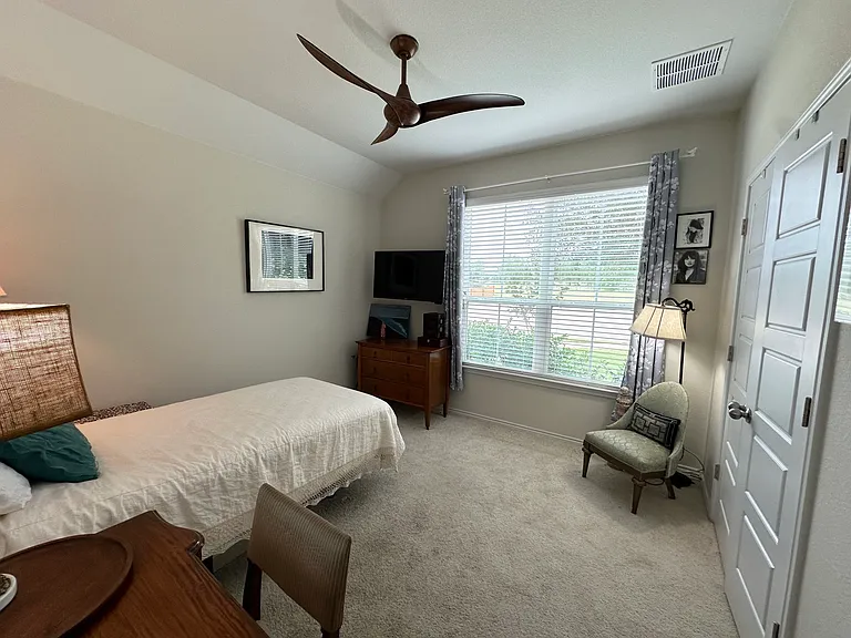 3rd bedroom or office
