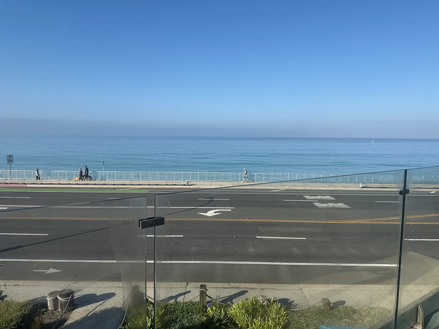 2 bed, 1525 sqft, $9,495 — Photo 2