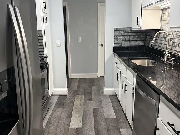 2nd image of 210 Brook Village Rd APT 38