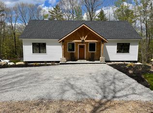 40 Dutton Hill Rd, Windham, ME 04062