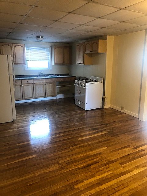 1st image of 286 Beacon St #2A