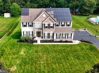 16 Maple Glen Ct, Woolwich Township, NJ 08085
