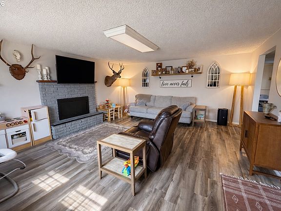 2nd image of 202 S Trade St