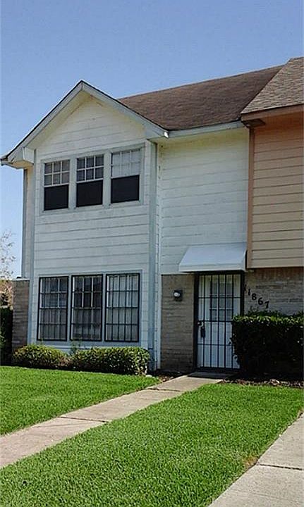 1st image of 11867 Algonquin Dr