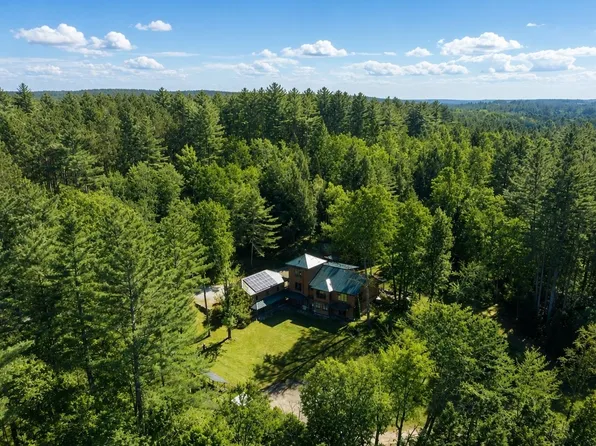 224 Cobble Ridge Road, Londonderry, VT 05148
