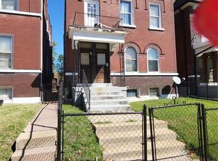3707 Palm St, Saint Louis, MO 63107
