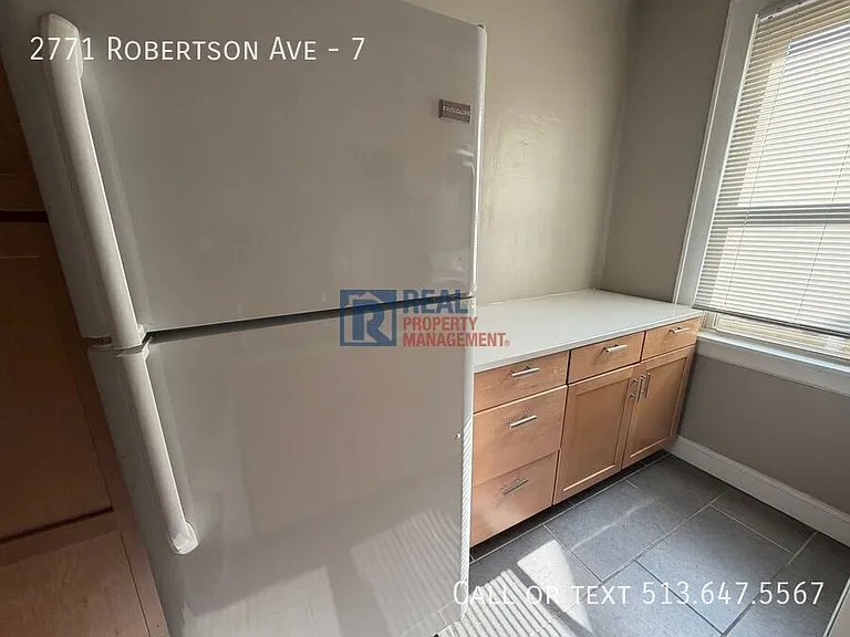 2771 Robertson Ave #7 — Photo 7