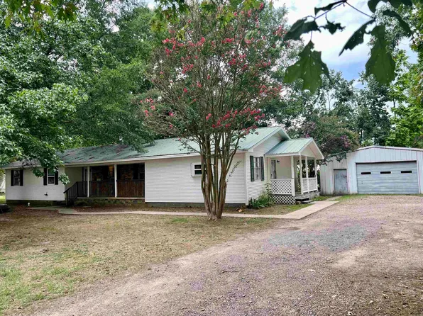 709 Skillern St, Pangburn, AR 72121