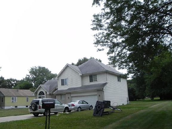 3rd image of 1215 W 174th St